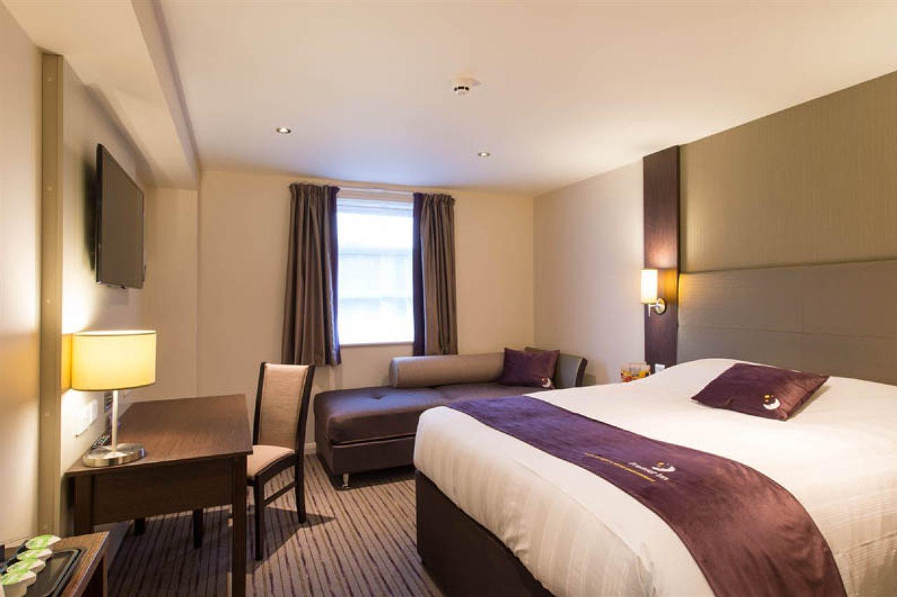 Premier Inn Newcastle City Centre Millennium Bridge Eksteriør bilde