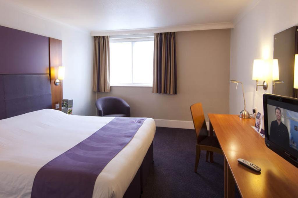 Premier Inn Newcastle City Centre Millennium Bridge Eksteriør bilde